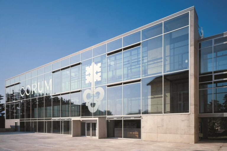 Corum Headquarter